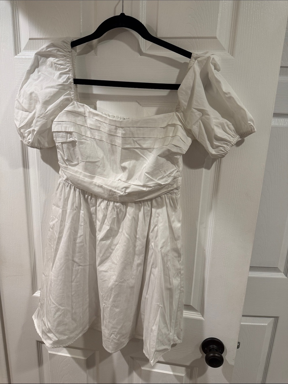 White Puff-Sleeve Girls' Dress with Gathered Skirt